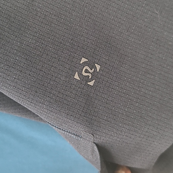 Lululemon namaste at the beach mens shorts medium blue - Picture 9 of 12